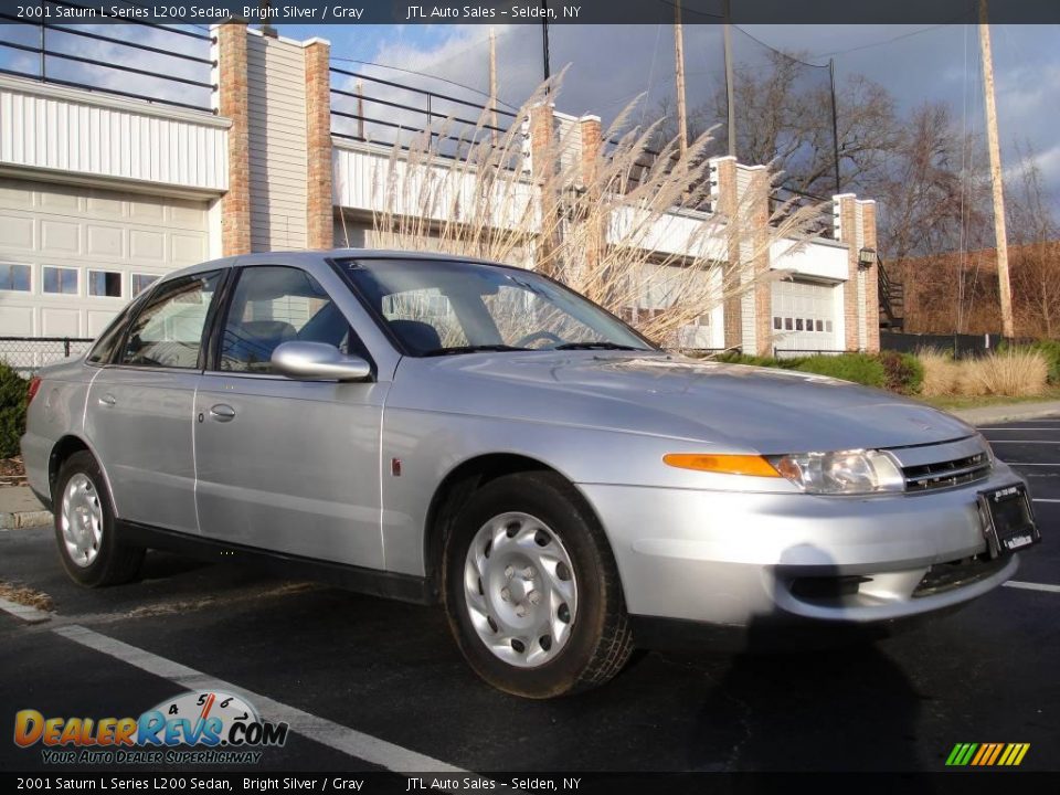 2001 Saturn L Series L200 Sedan Bright Silver / Gray Photo #8