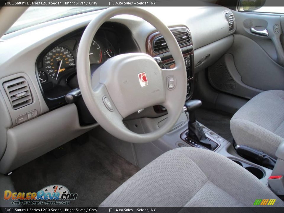 2001 Saturn L Series L200 Sedan Bright Silver / Gray Photo #12