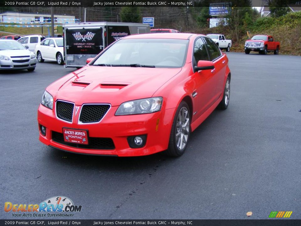 Front 3/4 View of 2009 Pontiac G8 GXP Photo #21