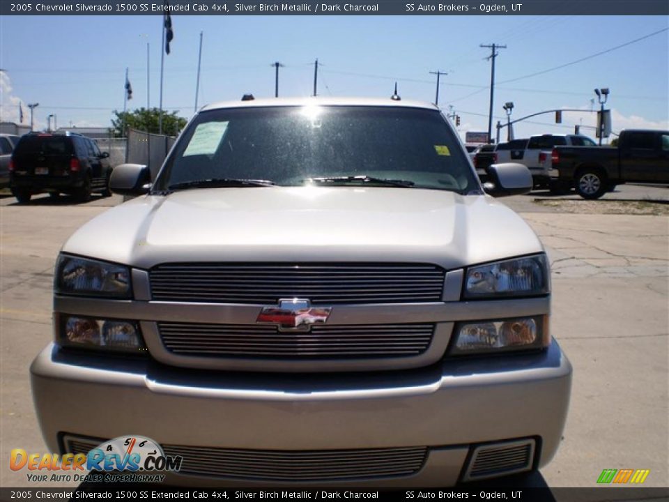 2005 Chevrolet Silverado 1500 SS Extended Cab 4x4 Silver Birch Metallic / Dark Charcoal Photo #3