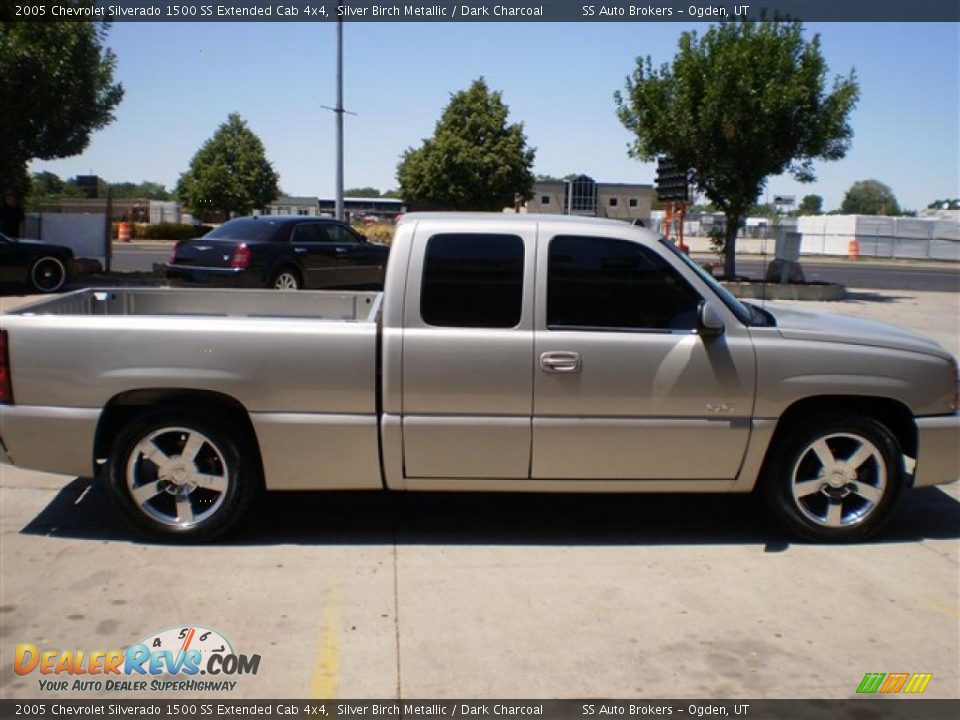 2005 Chevrolet Silverado 1500 SS Extended Cab 4x4 Silver Birch Metallic / Dark Charcoal Photo #5