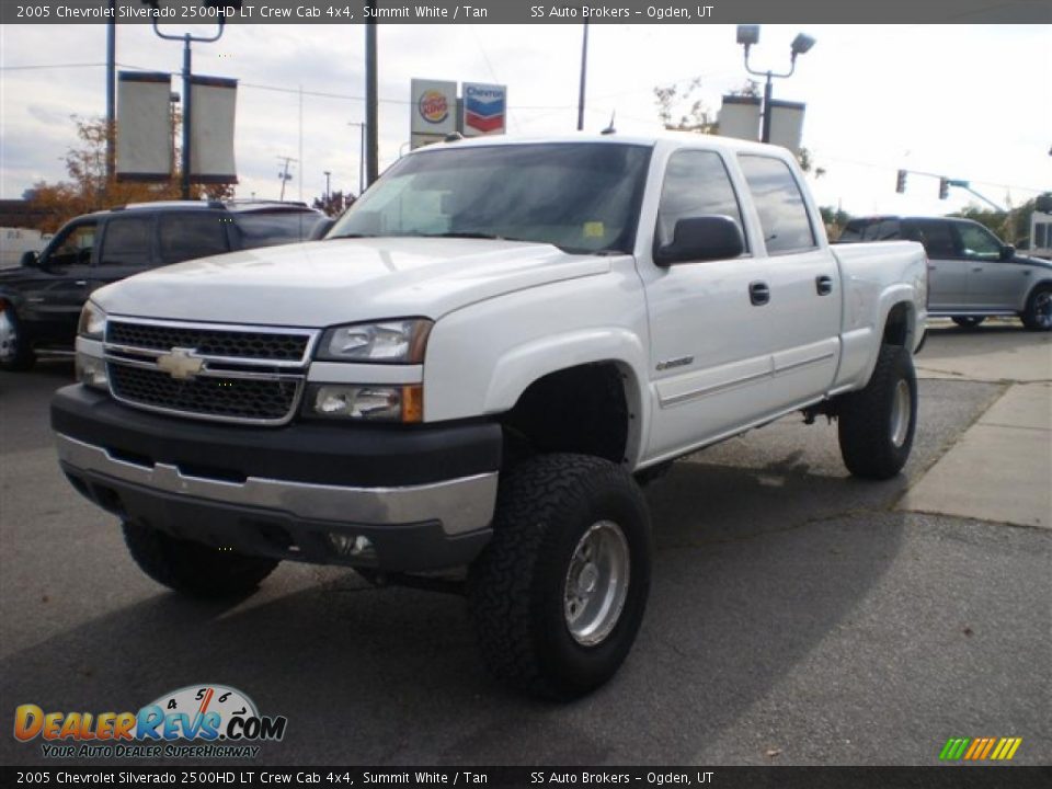 2005 Chevrolet Silverado 2500HD LT Crew Cab 4x4 Summit White / Tan Photo #2