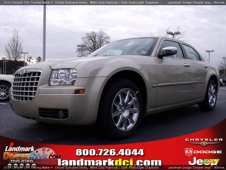 2010 Chrysler 300 Touring Walter P. Chryler Executive Series White Gold Pearlcoat / Dark Khaki/Light Graystone Photo #1
