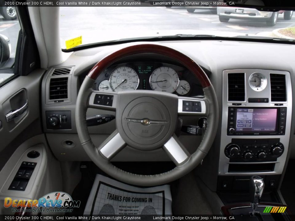 2010 Chrysler 300 C HEMI Cool Vanilla White / Dark Khaki/Light Graystone Photo #12