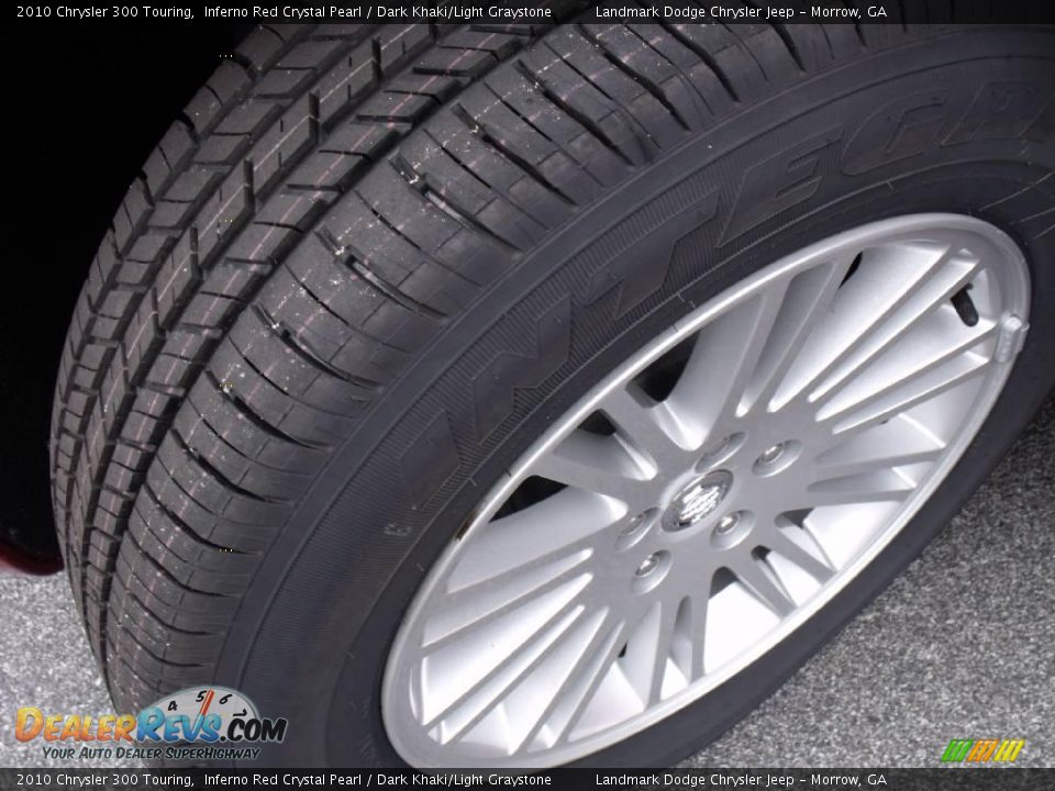 2010 Chrysler 300 Touring Inferno Red Crystal Pearl / Dark Khaki/Light Graystone Photo #14