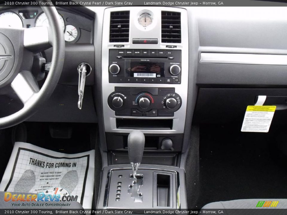 2010 Chrysler 300 Touring Brilliant Black Crystal Pearl / Dark Slate Gray Photo #11