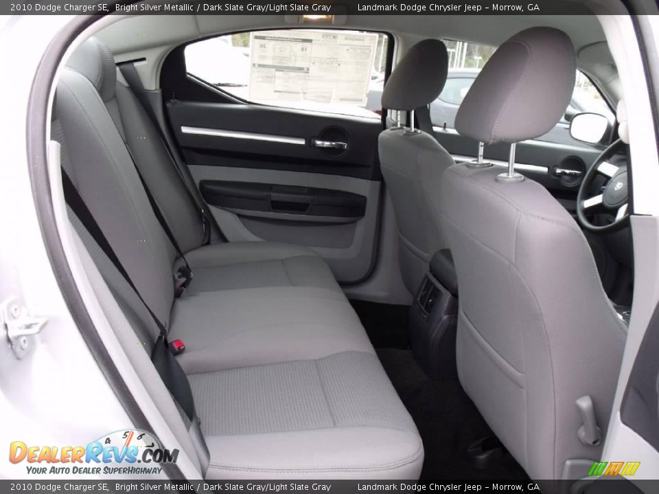 2010 Dodge Charger SE Bright Silver Metallic / Dark Slate Gray/Light Slate Gray Photo #8