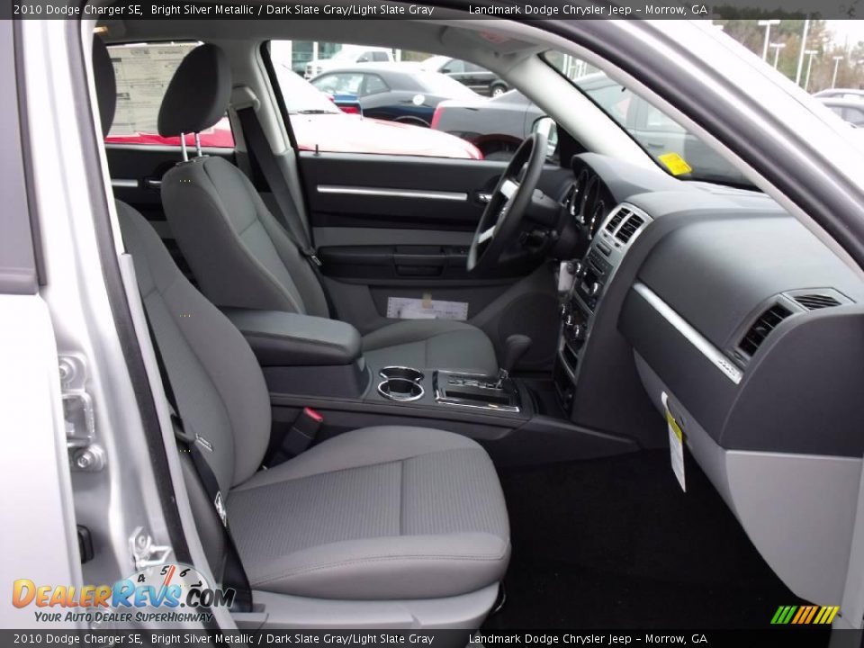 2010 Dodge Charger SE Bright Silver Metallic / Dark Slate Gray/Light Slate Gray Photo #9