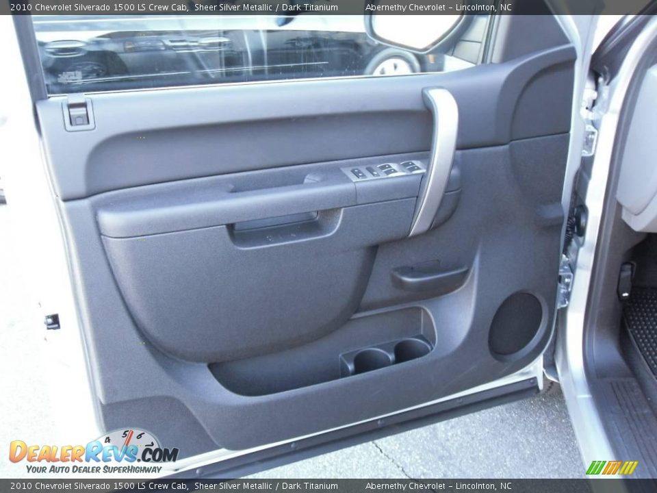 2010 Chevrolet Silverado 1500 LS Crew Cab Sheer Silver Metallic / Dark Titanium Photo #7