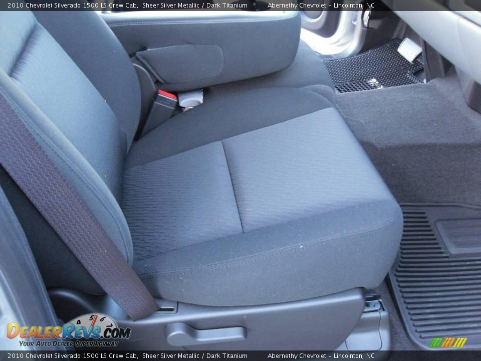 2010 Chevrolet Silverado 1500 LS Crew Cab Sheer Silver Metallic / Dark Titanium Photo #13