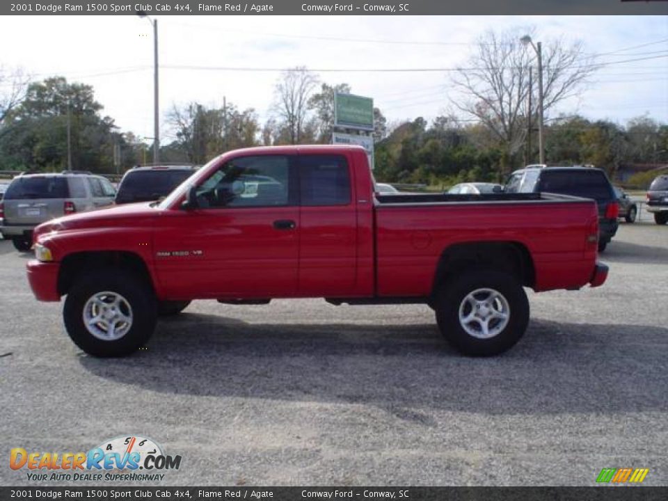 2001 Dodge Ram 1500 Sport Club Cab 4x4 Flame Red / Agate Photo #8