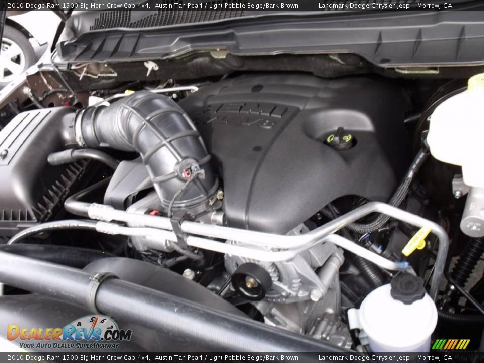 2010 Dodge Ram 1500 Big Horn Crew Cab 4x4 Austin Tan Pearl / Light Pebble Beige/Bark Brown Photo #13
