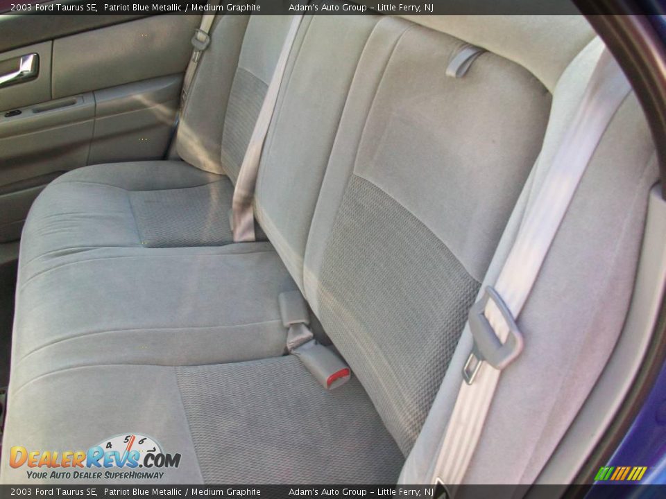 2003 Ford Taurus SE Patriot Blue Metallic / Medium Graphite Photo #16
