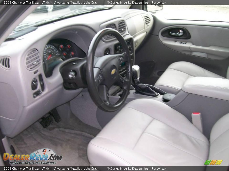 2008 Chevrolet TrailBlazer LT 4x4 Silverstone Metallic / Light Gray Photo #4