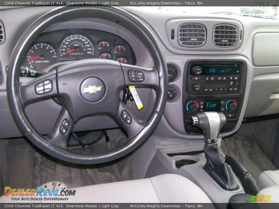 2008 Chevrolet TrailBlazer LT 4x4 Silverstone Metallic / Light Gray Photo #5