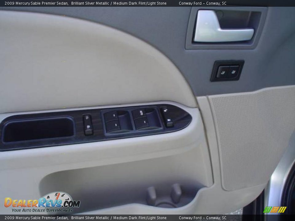 2009 Mercury Sable Premier Sedan Brilliant Silver Metallic / Medium Dark Flint/Light Stone Photo #23