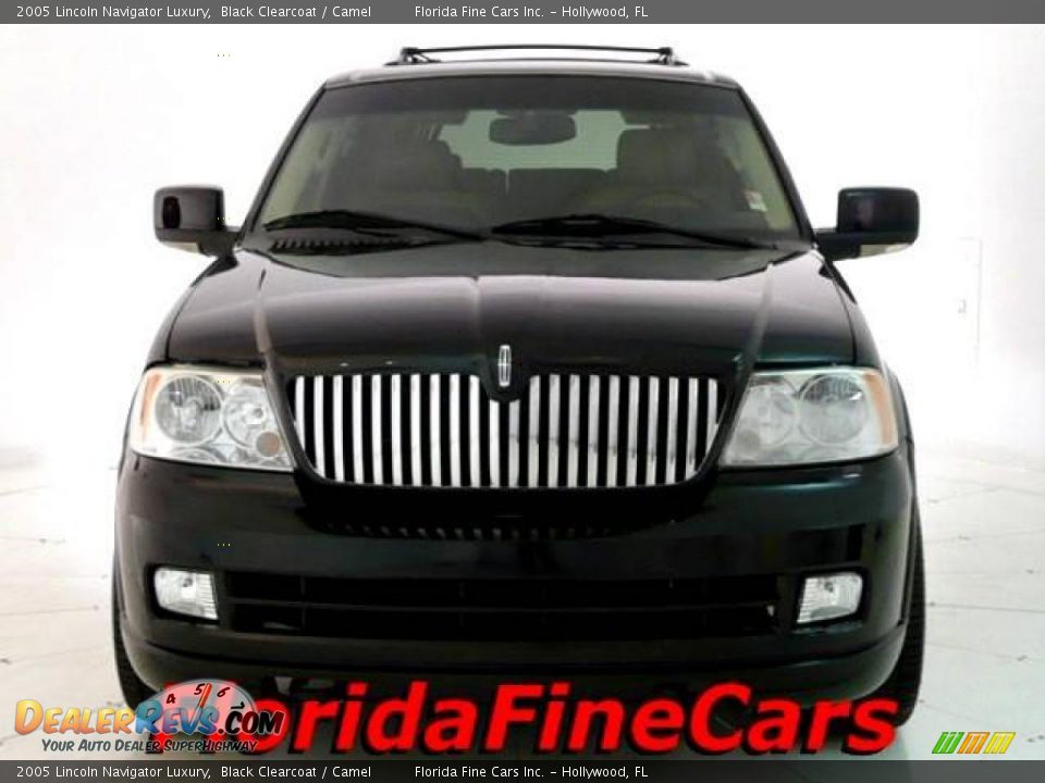 2005 Lincoln Navigator Luxury Black Clearcoat / Camel Photo #5