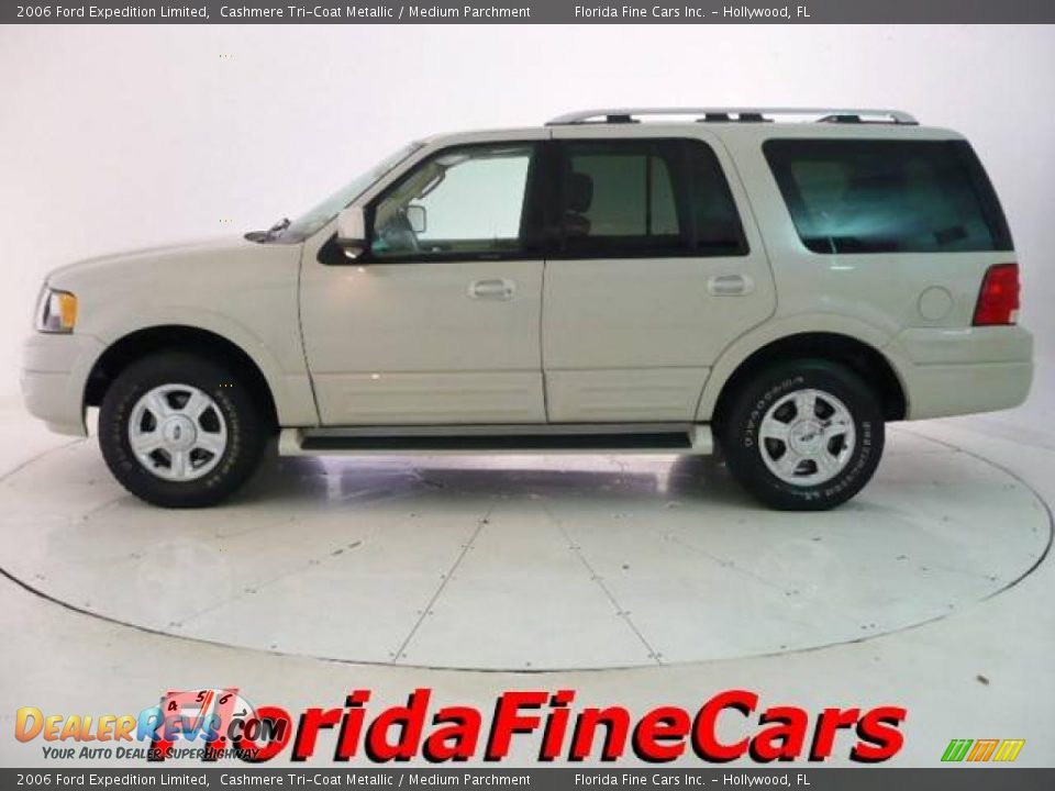 2006 Ford Expedition Limited Cashmere Tri-Coat Metallic / Medium Parchment Photo #3