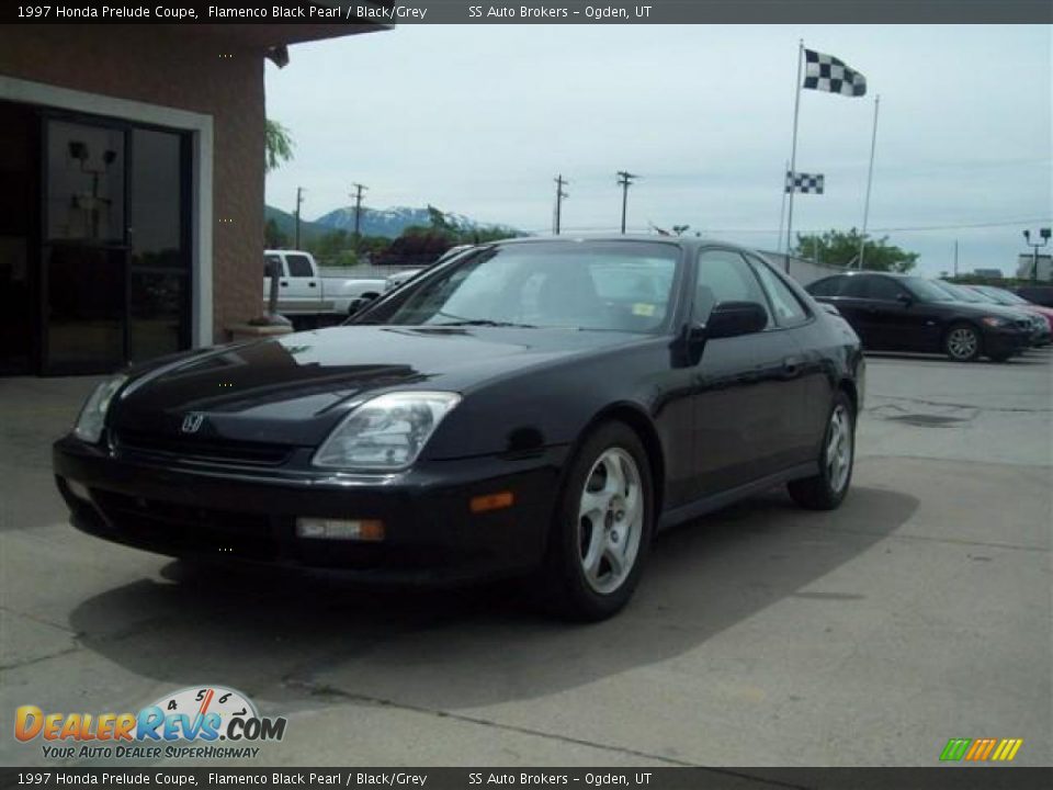 1997 Honda Prelude Coupe Flamenco Black Pearl / Black/Grey Photo #2