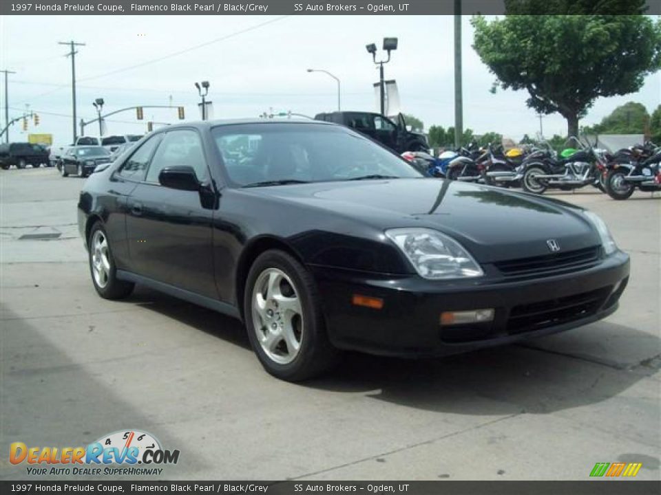 1997 Honda Prelude Coupe Flamenco Black Pearl / Black/Grey Photo #4