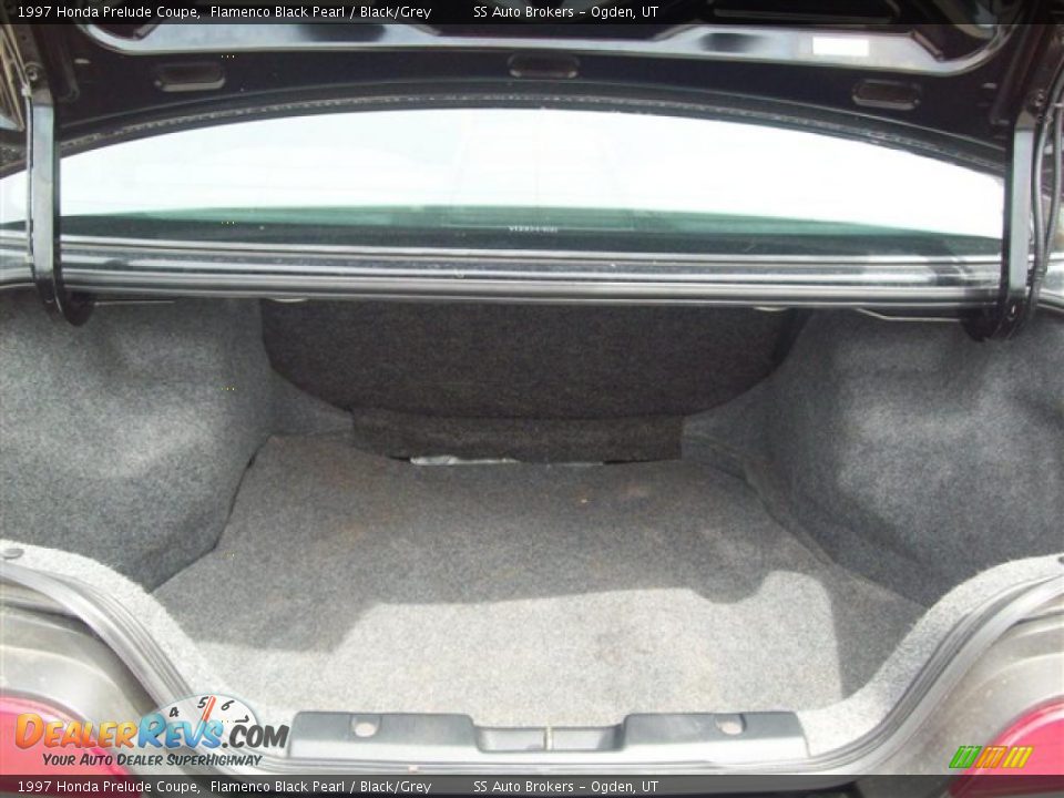 1997 Honda Prelude Coupe Flamenco Black Pearl / Black/Grey Photo #11
