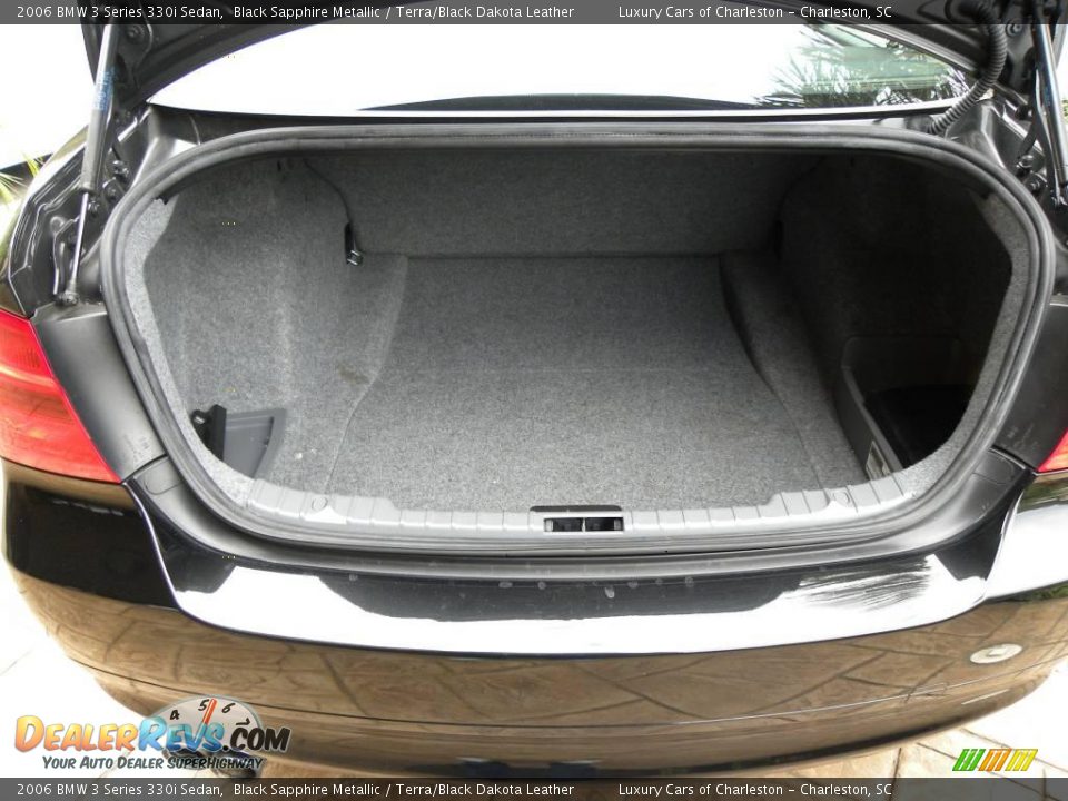 2006 BMW 3 Series 330i Sedan Black Sapphire Metallic / Terra/Black Dakota Leather Photo #18