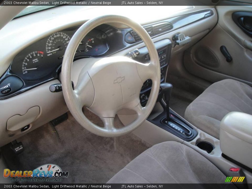 2003 Chevrolet Malibu Sedan Light Driftwood Metallic / Neutral Beige Photo #24