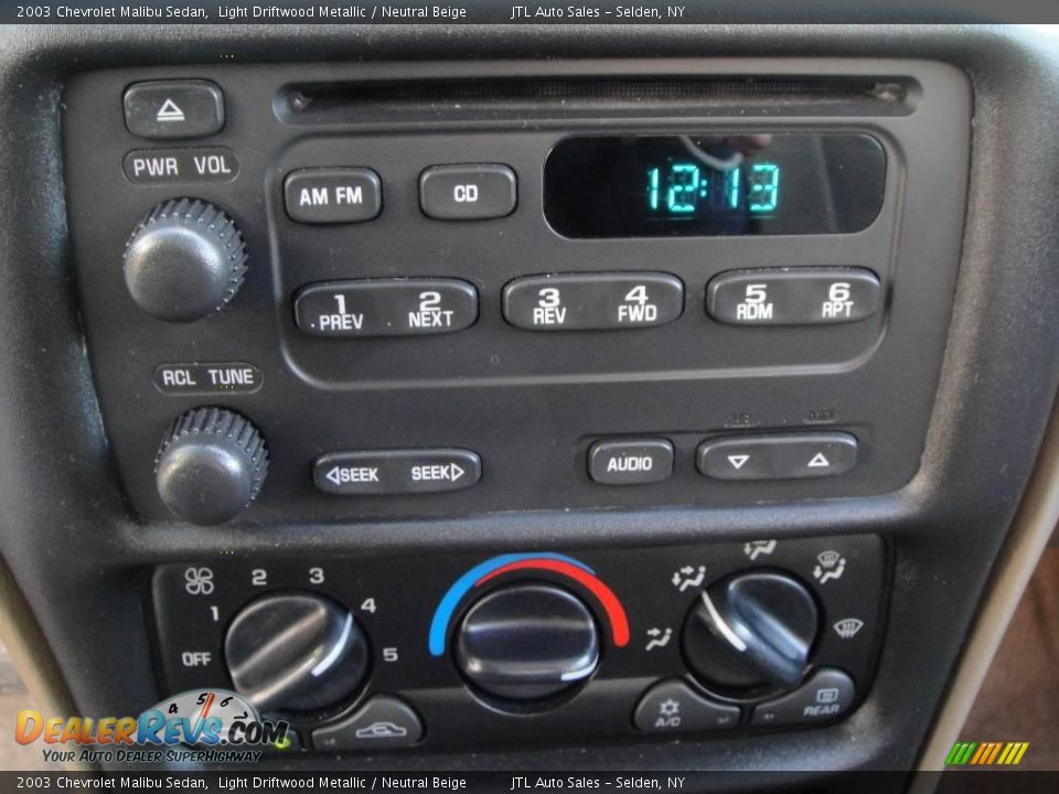 2003 Chevrolet Malibu Sedan Light Driftwood Metallic / Neutral Beige Photo #30