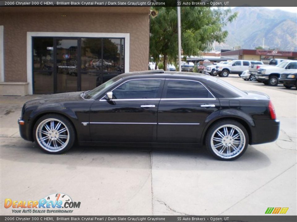 2006 Chrysler 300 C HEMI Brilliant Black Crystal Pearl / Dark Slate Gray/Light Graystone Photo #1