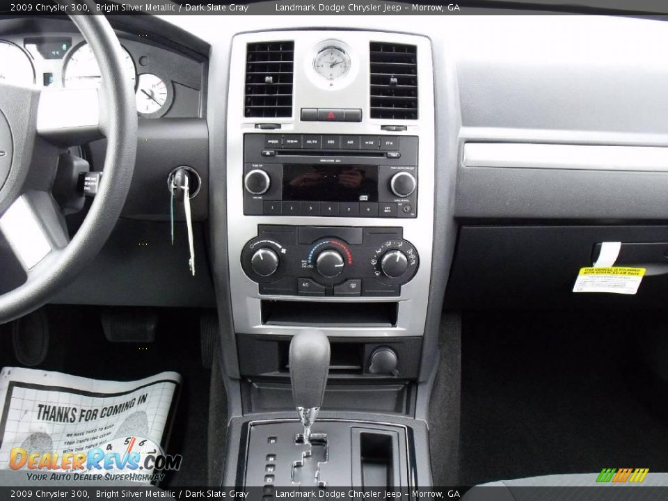 2009 Chrysler 300 Bright Silver Metallic / Dark Slate Gray Photo #11