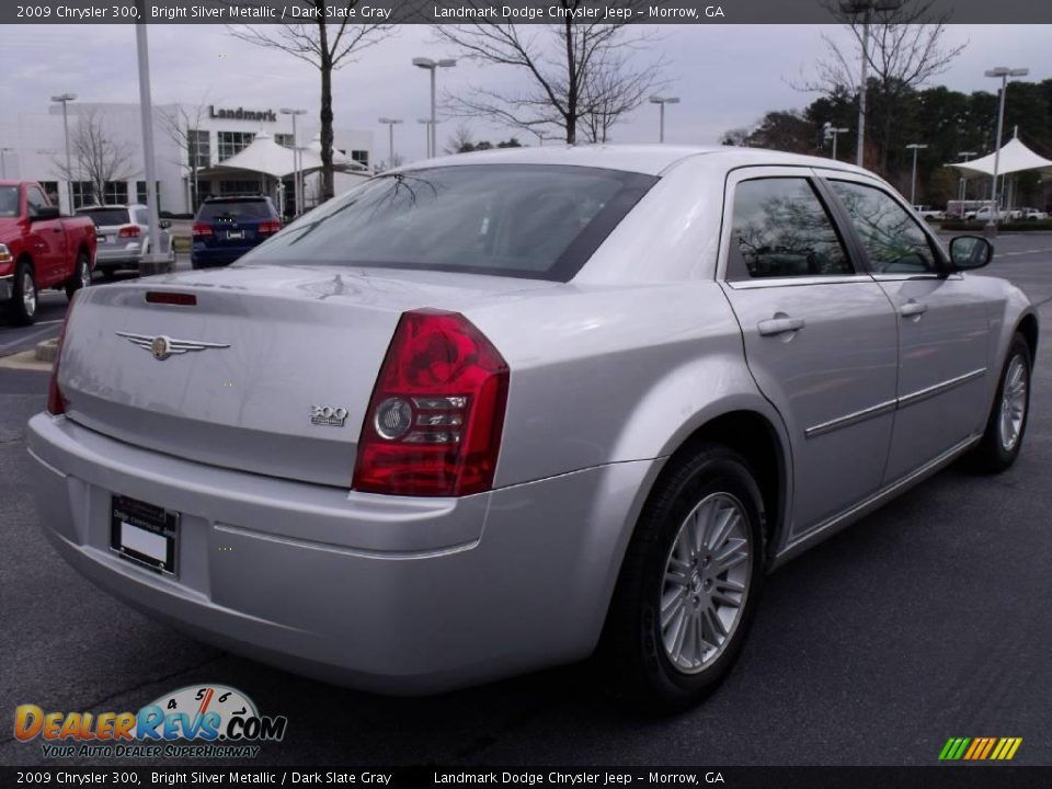 2009 Chrysler 300 Bright Silver Metallic / Dark Slate Gray Photo #3