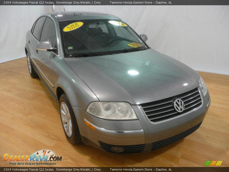 2004 Volkswagen Passat GLS Sedan Stonehenge Grey Metallic / Grey Photo #9