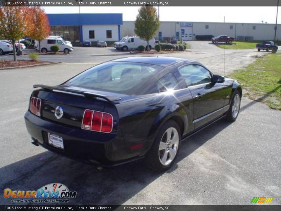 2006 Ford Mustang GT Premium Coupe Black / Dark Charcoal Photo #5