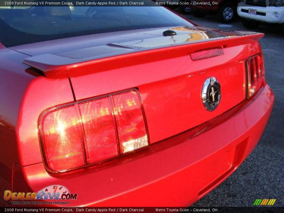 2008 Ford Mustang V6 Premium Coupe Dark Candy Apple Red / Dark Charcoal Photo #24