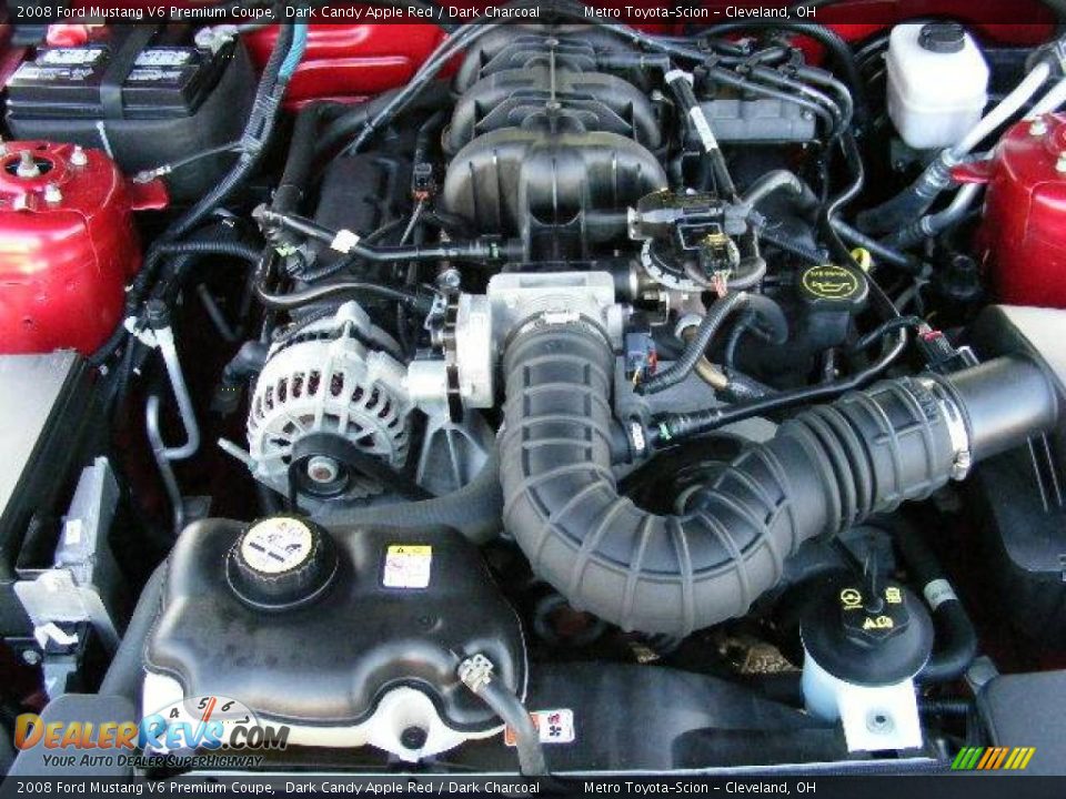 2008 Ford Mustang V6 Premium Coupe Dark Candy Apple Red / Dark Charcoal Photo #26