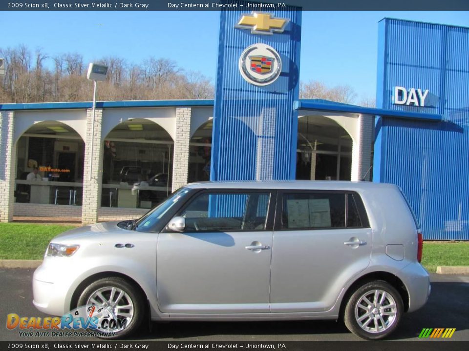 2009 Scion xB Classic Silver Metallic / Dark Gray Photo #2