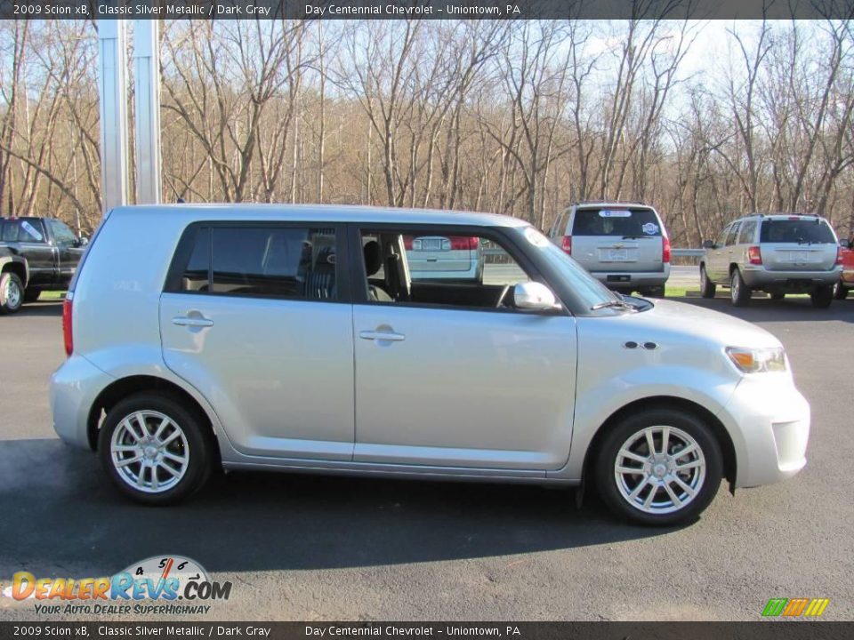 2009 Scion xB Classic Silver Metallic / Dark Gray Photo #5
