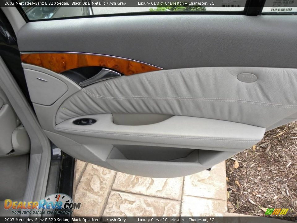 2003 Mercedes-Benz E 320 Sedan Black Opal Metallic / Ash Grey Photo #10