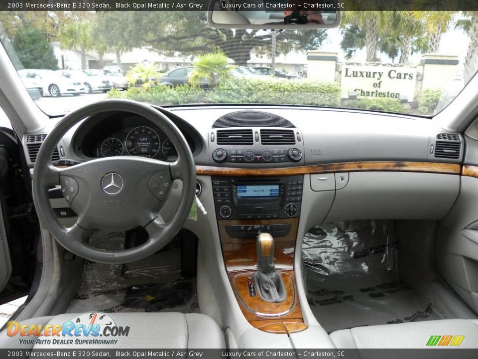 2003 Mercedes-Benz E 320 Sedan Black Opal Metallic / Ash Grey Photo #12