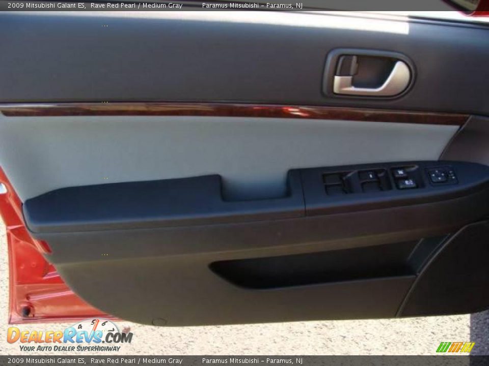 2009 Mitsubishi Galant ES Rave Red Pearl / Medium Gray Photo #8