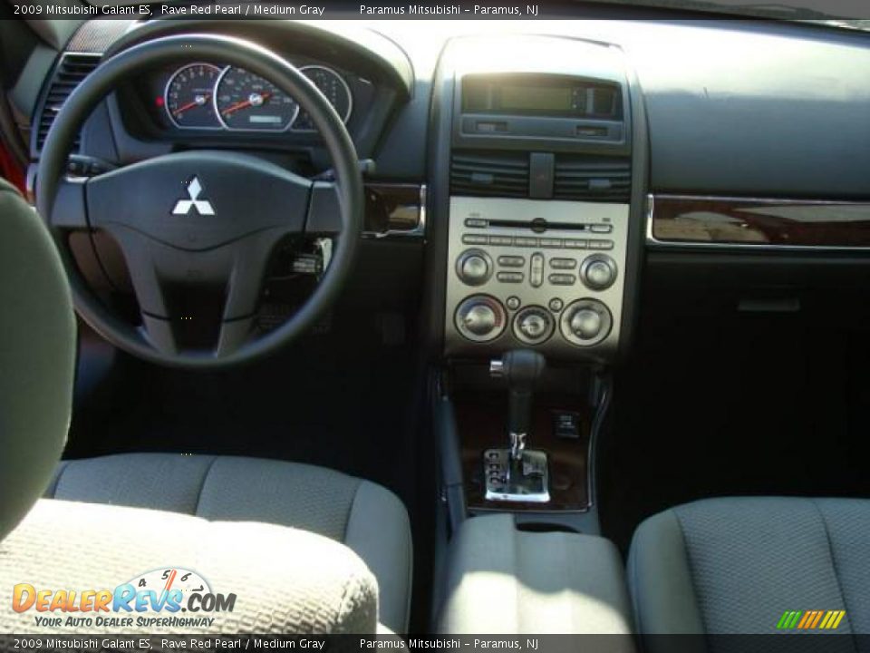 2009 Mitsubishi Galant ES Rave Red Pearl / Medium Gray Photo #11