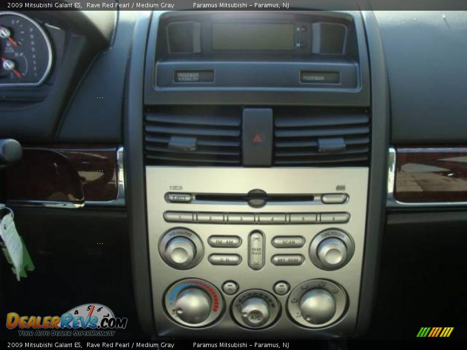 2009 Mitsubishi Galant ES Rave Red Pearl / Medium Gray Photo #13