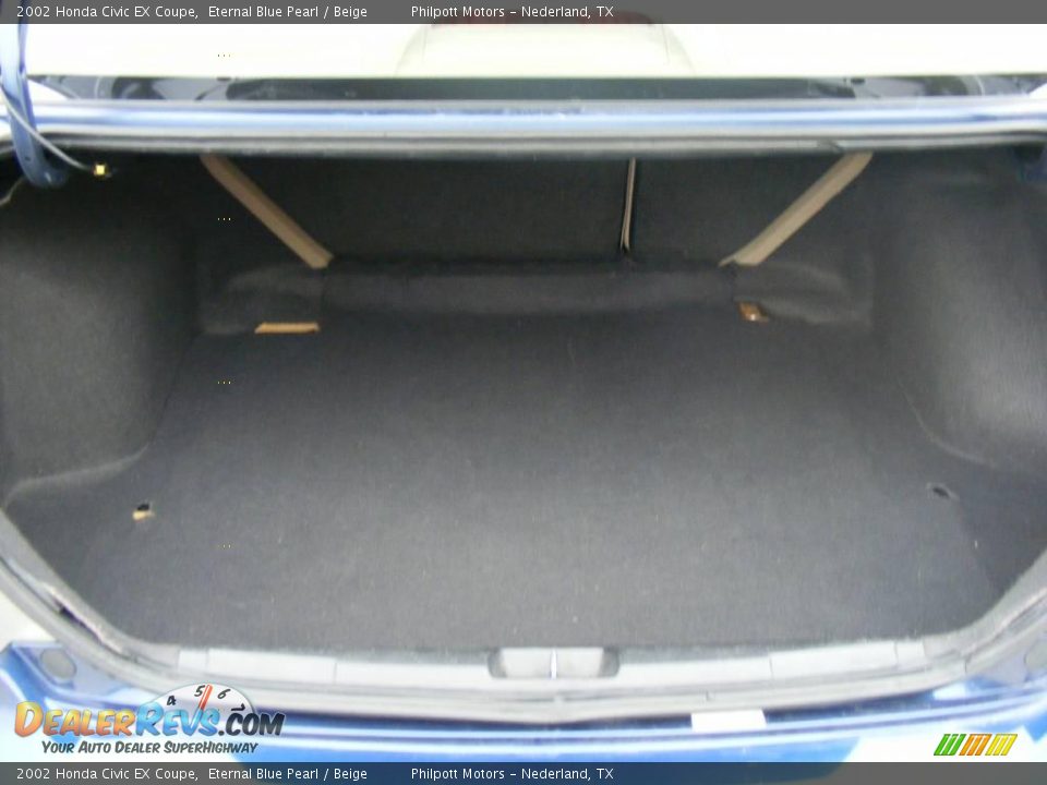2002 Honda Civic EX Coupe Eternal Blue Pearl / Beige Photo #32