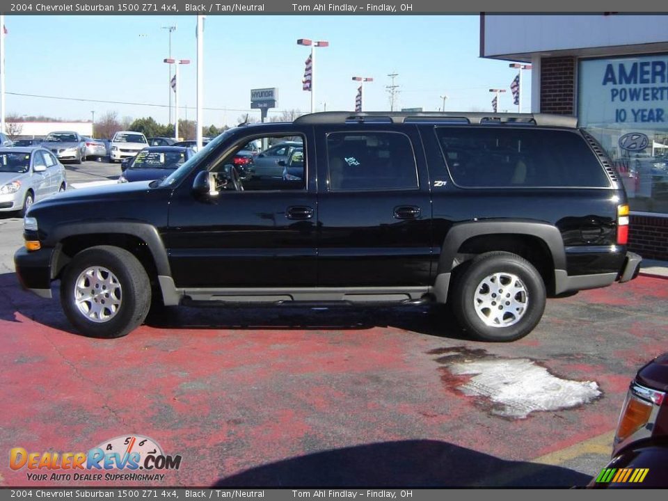 2004 Chevrolet Suburban 1500 Z71 4x4 Black / Tan/Neutral Photo #2