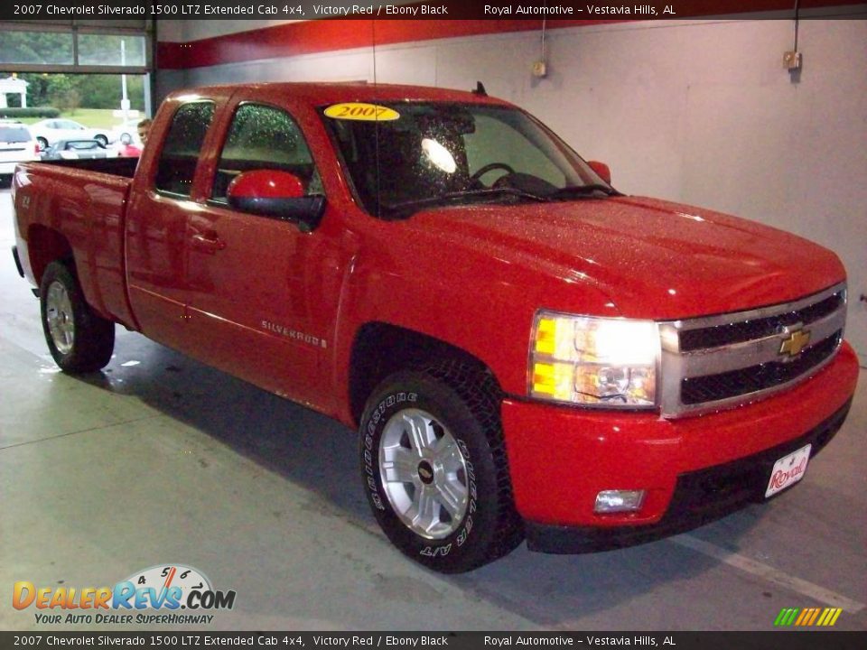 2007 Chevrolet Silverado 1500 LTZ Extended Cab 4x4 Victory Red / Ebony Black Photo #1