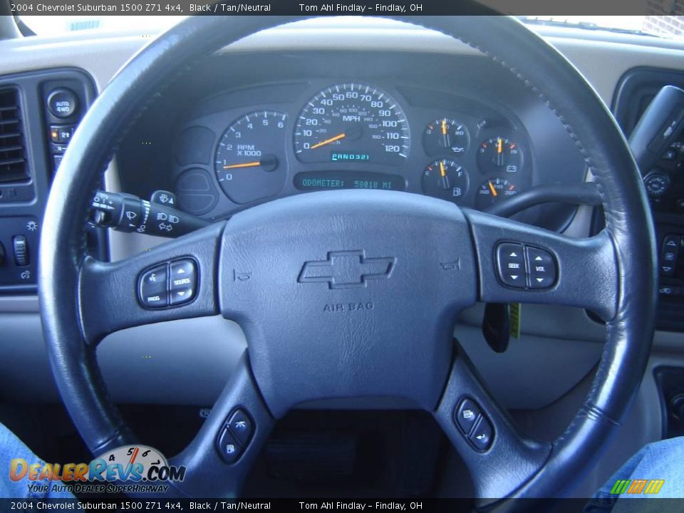 2004 Chevrolet Suburban 1500 Z71 4x4 Black / Tan/Neutral Photo #25