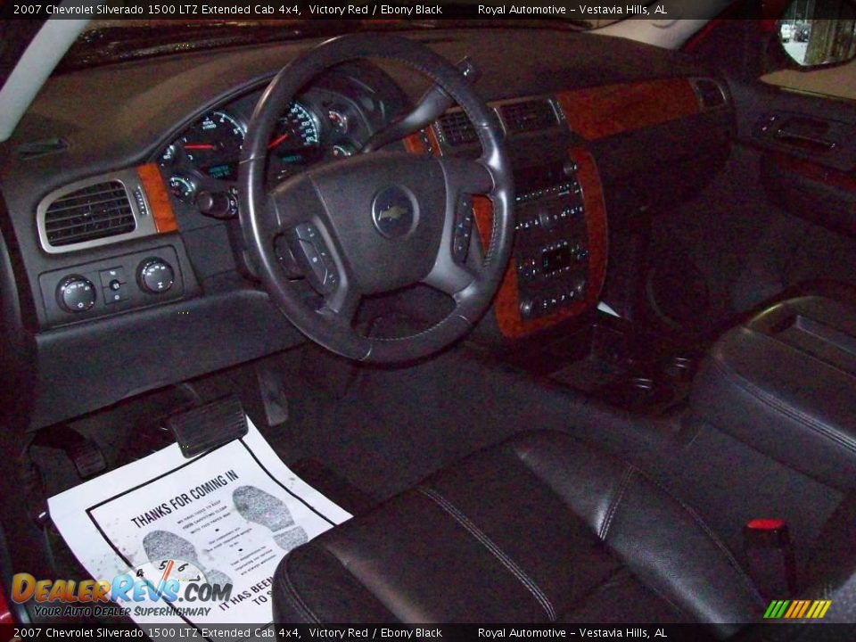 2007 Chevrolet Silverado 1500 LTZ Extended Cab 4x4 Victory Red / Ebony Black Photo #13