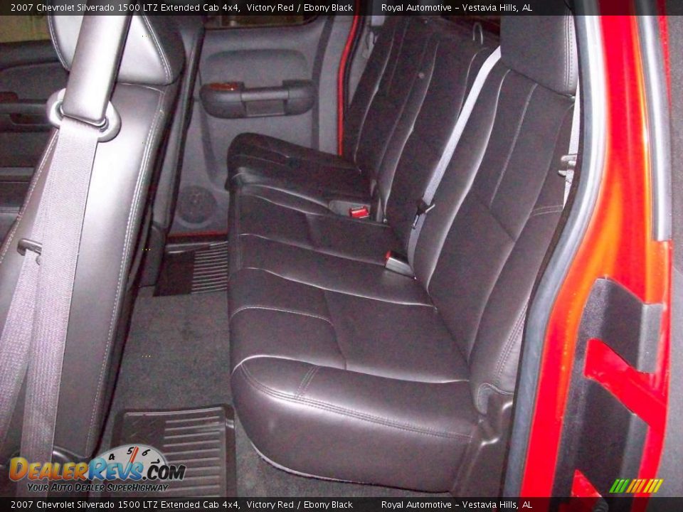 2007 Chevrolet Silverado 1500 LTZ Extended Cab 4x4 Victory Red / Ebony Black Photo #19
