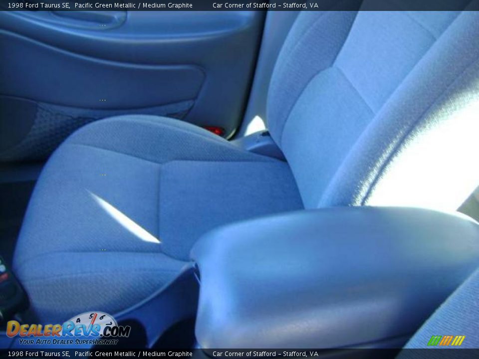 1998 Ford Taurus SE Pacific Green Metallic / Medium Graphite Photo #13