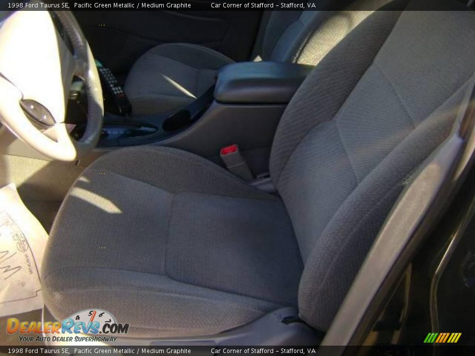 1998 Ford Taurus SE Pacific Green Metallic / Medium Graphite Photo #16